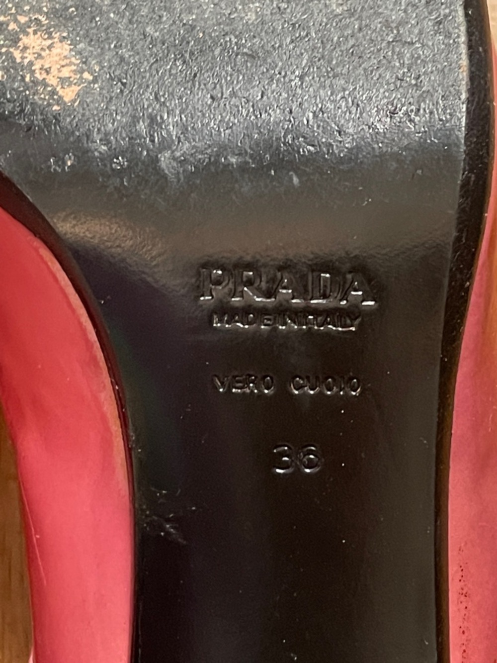 Prada Burgundy and Pink Mary Jane Pumps Sz 36 - Picture 6 of 6